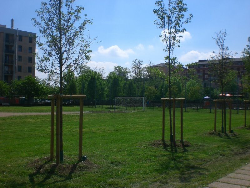 Via Lodovico il Moro-Fernando Santi (Milano, quartiere Lorenteggio)